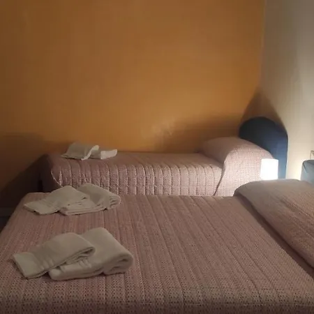 Ξενοδοχείο με διαμερίσματα Ruby Citta Alta 3*